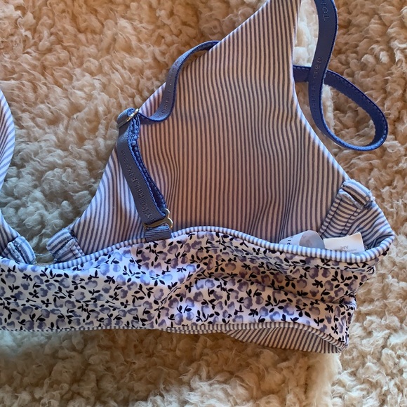 Tommy Hilfiger Floral Bra - Picture 2 of 3